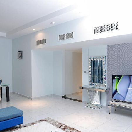 Swan Towers Aparthotel มานามา ภายนอก รูปภาพ